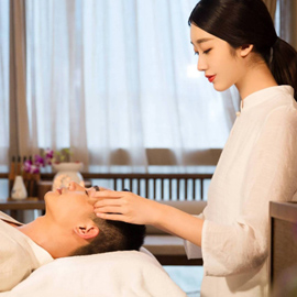 上海徐汇YanYan养生馆秉持“客户至上”的服务理念